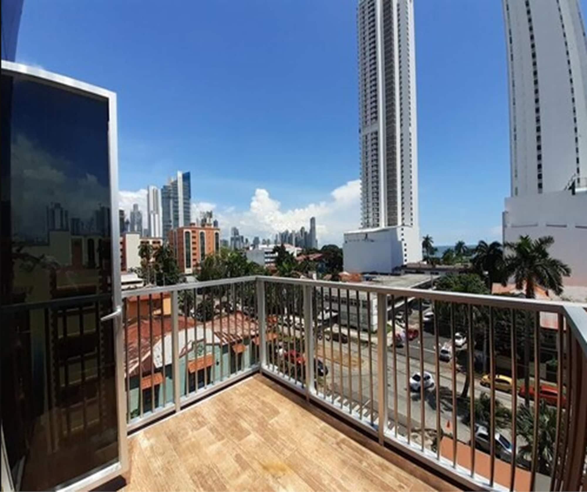 Innfiniti Hotel & Suites Panama City Exterior photo